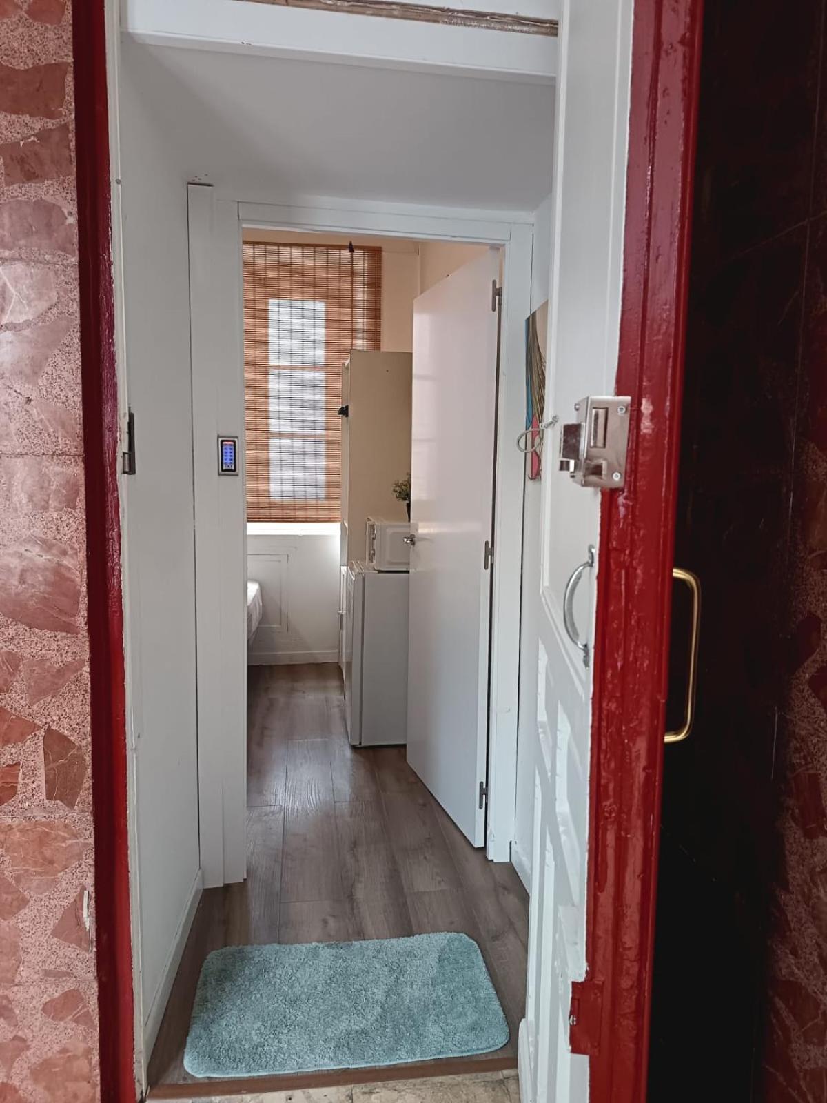 מדריד Alanta Apartments מראה חיצוני תמונה